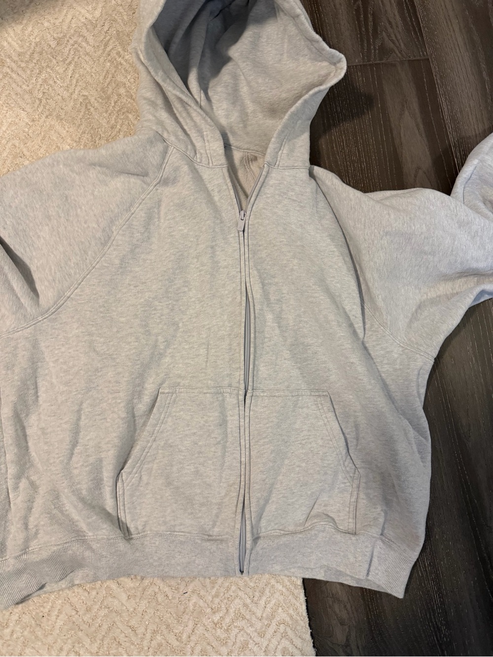 Aritzia zip